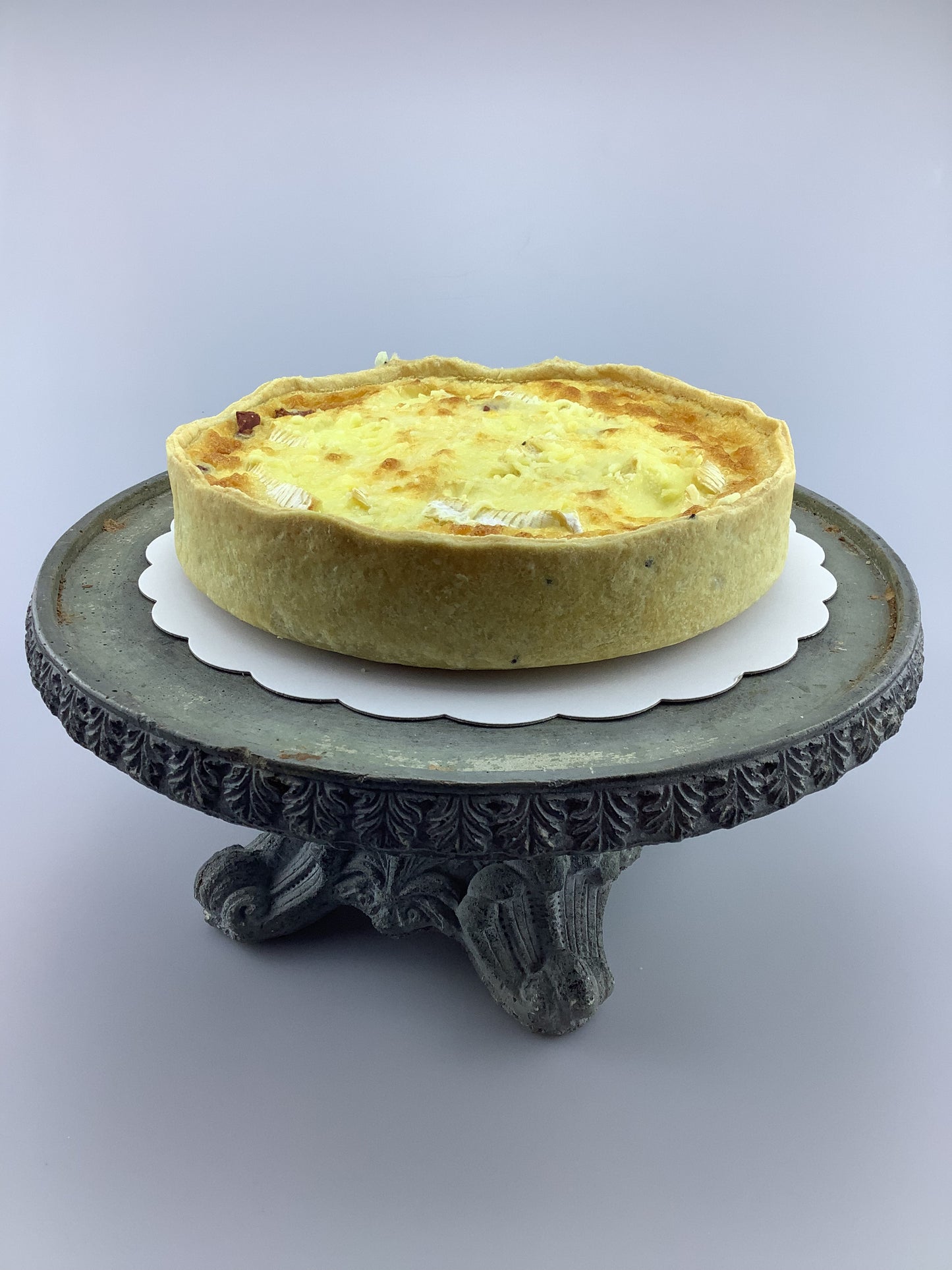 Quiche met aardappelen, spek en brie